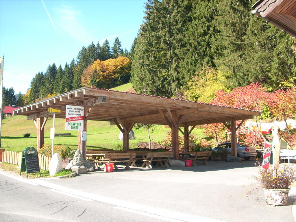 Gasthof Zum Loewen Sankt Jakob im Lesachtal Esterno foto