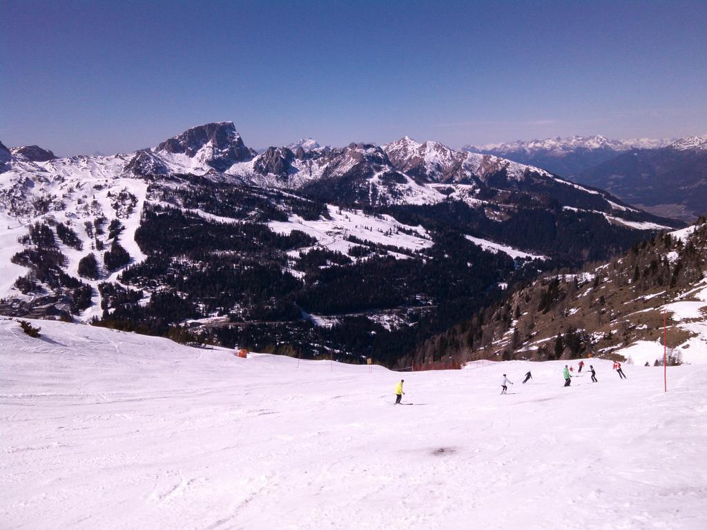Gasthof Zum Loewen Sankt Jakob im Lesachtal Esterno foto